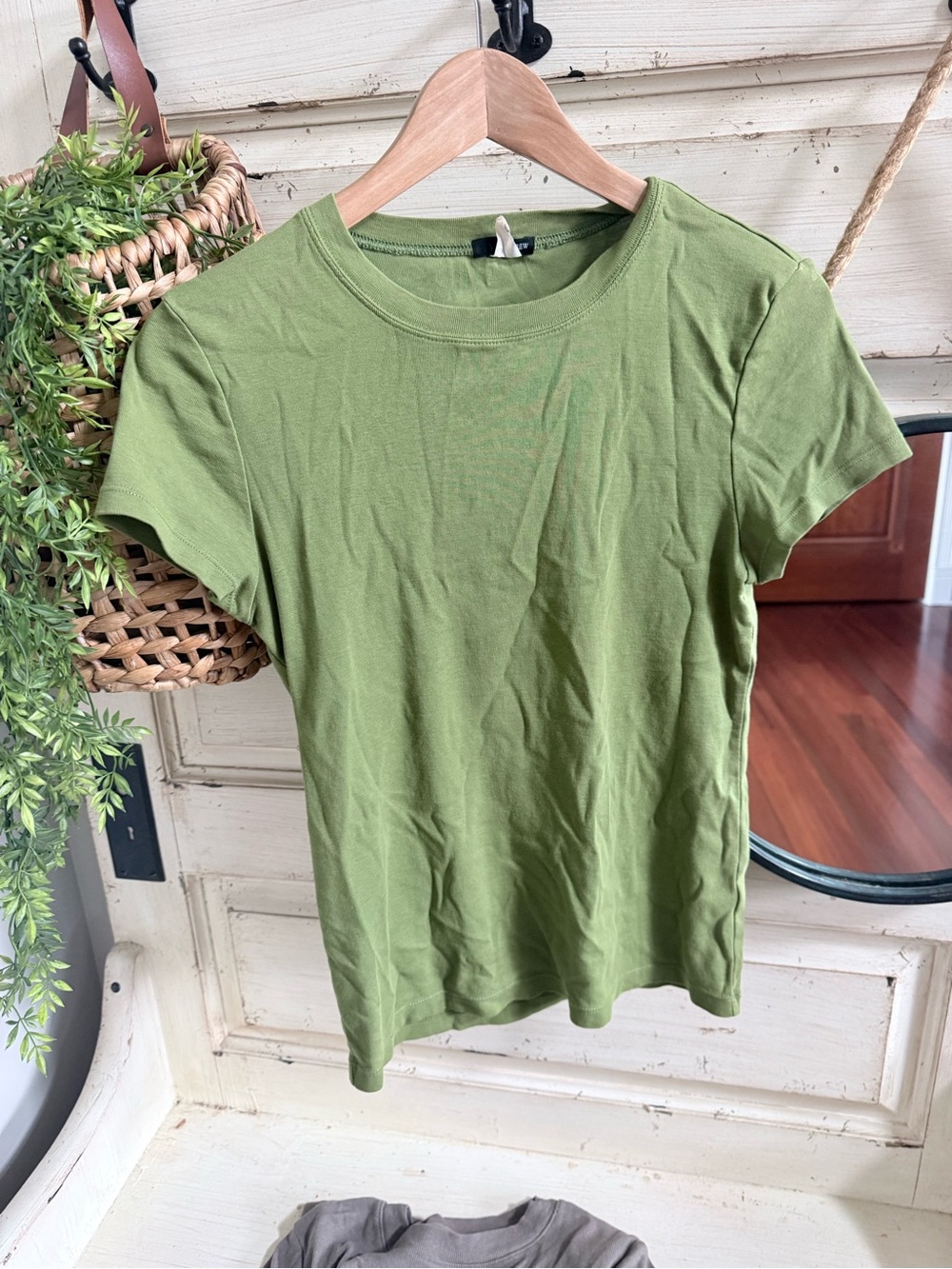 J. Crew Olive Green Crewneck T‑Shirt
